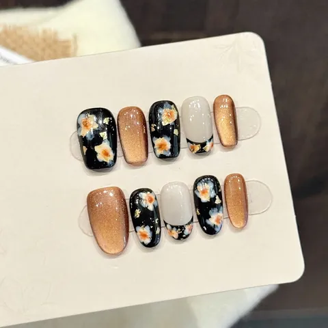 Handmade Press On Nails Retro Gold Foil Hand Painted Floral Cat Eye Elegant Maillard Color Short Oval Trapezoid Women