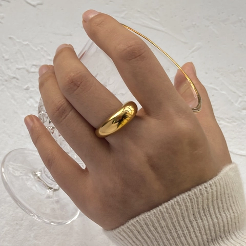 Dome Ring 18K Vergoldeter Edelstahl Poliert Klobig Französisches Vintage Minimalistisches Glattes Band Für Damen