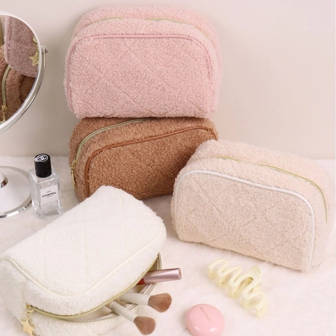 Quilted Plush Cosmetic Bag Teddy Fleece Makeup Toiletry Organizer Gold Star Zipper Pull Portable Travel Pouch Women