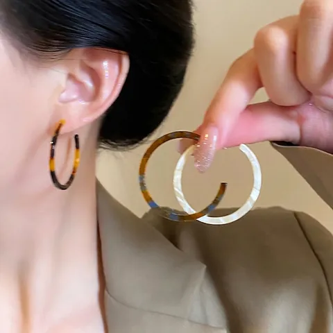 Retro C-Förmige Acetat Creolen Mit Silbernem Ohrstecker Schildpattmuster Vintage Stil Für Damen