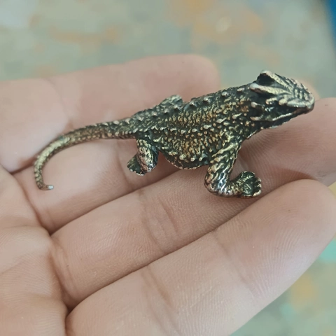 Figura Miniatura De Lagarto Cornudo De Latón Antiguo Aleación Vintage Reptile Mascota De Té Decoración De Escritorio Realista Escultura