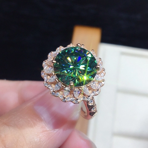 Luxury Flower Halo Ring Copper With Emerald Green Round Cubic Zirconia Sparkling Vintage Finger Jewelry For Women Gift