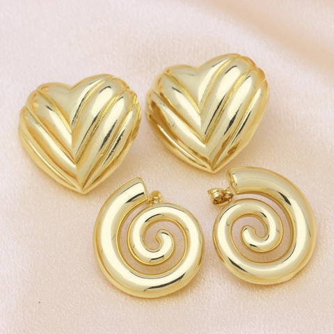 Vintage Kupfer Galvanisierte 18K Gold Herz Spirale Ohrringe Für Damen Minimalistische Texturierte Geometrische Mode Ohrclips