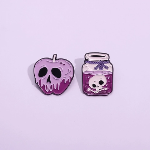 Broche De Esmalte Halloween Calavera Aleación Manzana Envenenada Botella De Pozión Gótico Para Decoración De Ropa Y Bolsos