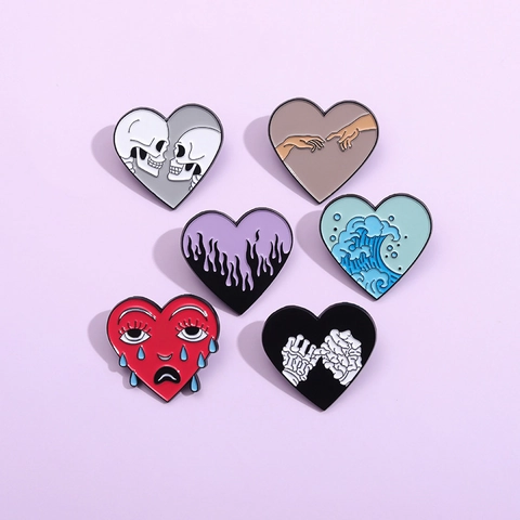 Creative Cartoon Alloy Enamel Heart Brooch Pin Skull Wave Crying Red Heart Artistic Design Badge For Backpack Clothing