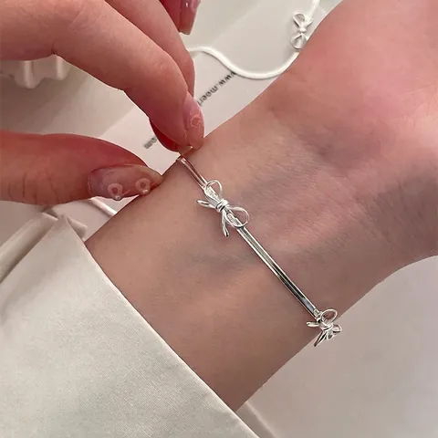 Elegante Bracciale Da Donna Con Fiocco Catena A Serpente In Rame Placcato Argento Stile Coreano Minimalista Gioiello Lucido