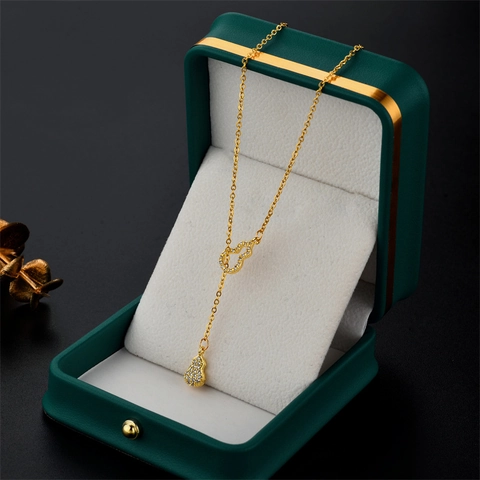 Collana con Pendente a Doppia Zucca in Acciaio al Titanio per Donna Elegante Collana a Girocollo Regolabile con Strass