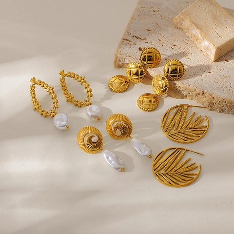 Fashion Stainless Steel Gold Leaf Drop Earrings For Women Minimalist Geometric Hollow Out Artificial Pearl Jewelry Accessory