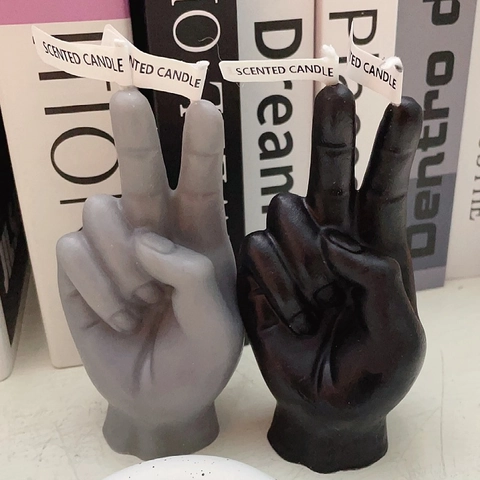 Victory Gesture Scented Candle Natural Soy Wax Creative Finger Peace Sign Decorative Candle Handmade For Home Decor