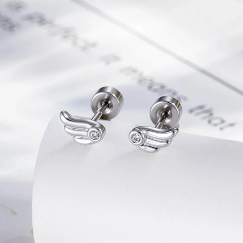 Orecchino Cartilagine Ala Angelo Acciaio Inox Zirconia Chiusura Vite Barbell Gioiello Piercing Donne Uomini Design Y2K