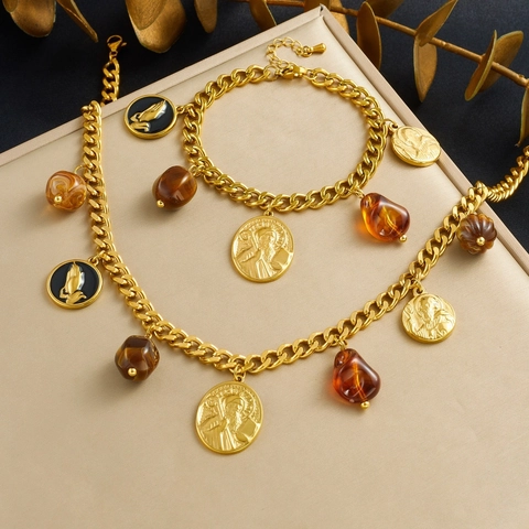 Collana E Bracciale In Acciaio Inossidabile Placcato Oro Con Ciondoli Monete Rilievo Perline Resina Donna