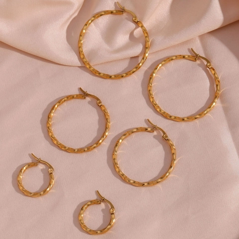 Twisted Hoop Earrings 18K Gold Plated Stainless Steel Braided Chunky Geometric Lightweight Fashion Jewelry For Women