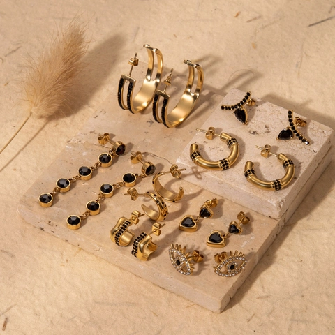 Pendientes En Forma De C Corazón Ojo Malvado Acero Inoxidable Micro Pavé Circonita Negra Joyería De Moda Mujer