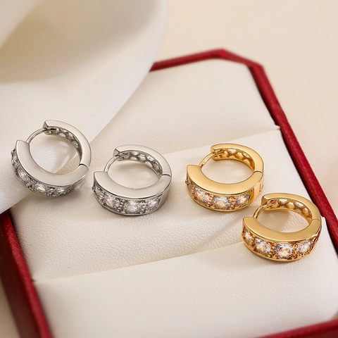 Zircon Huggie Creolen Koper 18K Verguld Minimalistische Elegante Filigraan Sieraden Voor Dames