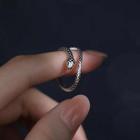 Snake Adjustable Ring 925 Sterling Silver Green Zircon Eyes Vintage Animal Scale Pattern Fashion Jewelry For Women