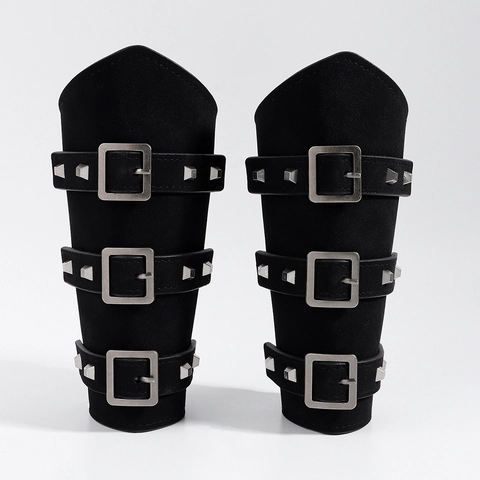 Parabraccia in Pelle Scamosciata Punk Retrò Con Borchie Protezioni per Braccia da Cavaliere Gotico per Cosplay Spettacolo Halloween Unisex