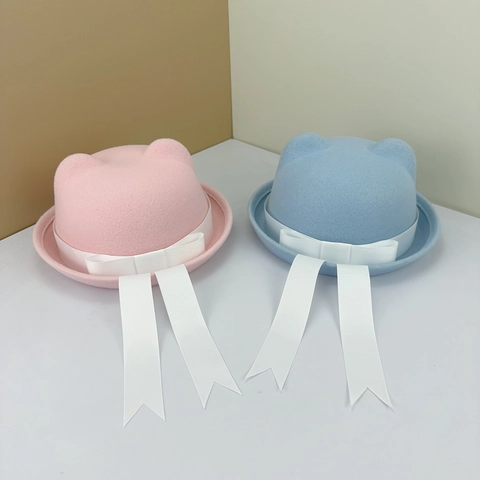 Chapeau Fedora Oreilles de Chat Style Uniforme JK Japonais Avec Nœud en Ruban Blanc Mignon Anime Cosplay Polyester Chapeau Melon pour Femmes Filles