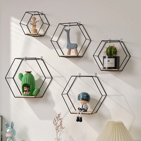 Scaffale Da Parete Esagonale Nordico Rack Di Stoccaggio Galleggiante Metallo Con Base In Legno Decorativo Geometrico Casa