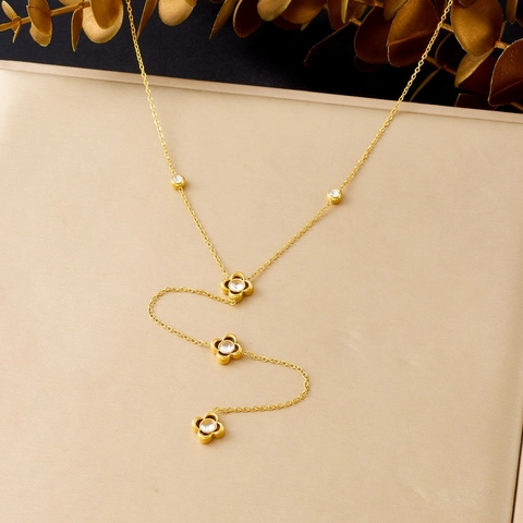 Elegante Y-Form Lariat Halskette Hohlblumen Anhänger Vergoldeter Edelstahl Lange Quastenkette Mit Zirkon Inlay