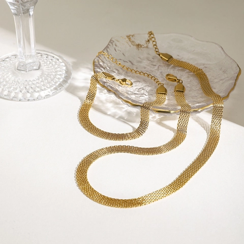 Mesh Kette Und Armband Für Damen Edelstahl 18K Vergoldet Wasserdicht Hypoallergen Schmuck Minimalistisch Modern