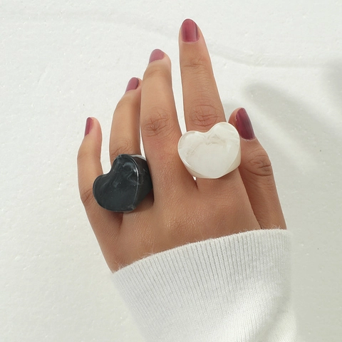 Retro French Heart Rings Resin Acrylic Black White Marble Pattern Exaggerated Fashion Jewelry For Women