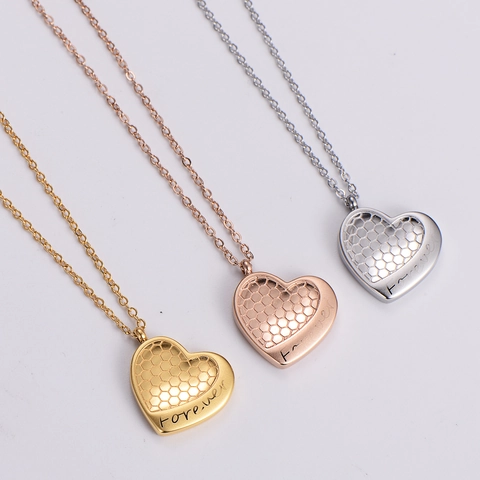 Collana Con Ciondolo A Cuore Per Donna Design A Nido D'Ape Acciaio Inossidabile 316L Placcato Oro 18K Gioielli Forever