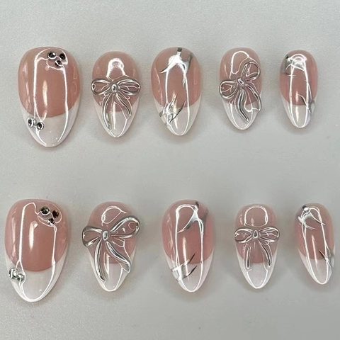 Unghie Press-On French Tip Con Fiocco Argentato 3D Strass Linee Metalliche Eleganti Unghie Artificiali In ABS Per Donne