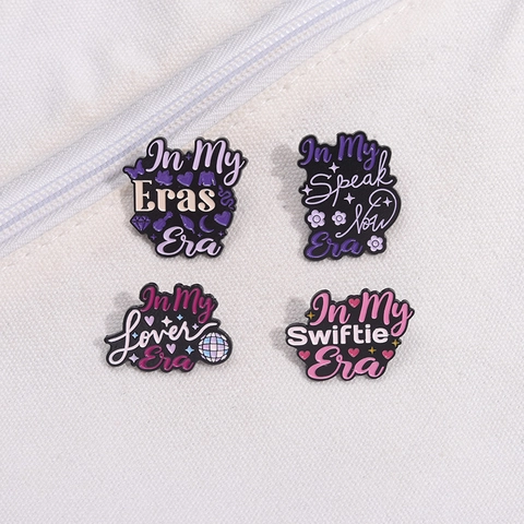 Set di Spille in Lega Smaltata Creativa Spille con Lettere Inglesi Individuali per Accessori di Abbigliamento Zaino Regalo Fan della Musica