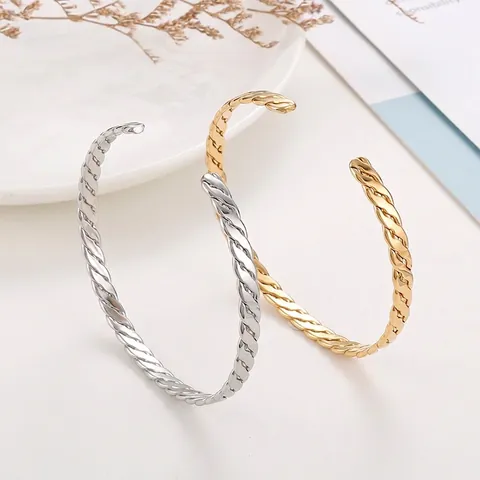 Brazalete Abierto Trenzado De Acero Inoxidable En Forma De C Tejido Minimalista Ajustable Pulsera De Moda Para Mujer
