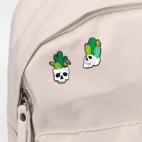 Épingle Émaillée Cactus Crâne Broche En Alliage Peint Badge Punk Gothique Créatif Pour Sac À Dos Manteau Pull Décor