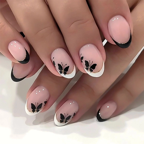 Press On Nails French Tip Black Butterfly Design Short Round Oval False Nails Artificial Manicure For Women Elegant Simple Style
