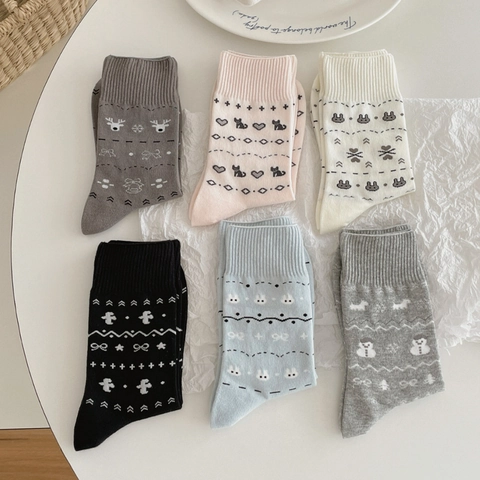 Women Cotton Crew Socks Vintage Fair Isle Jacquard Mid-calf Breathable Kawaii Cartoon Animal Heart Pattern Retro Style