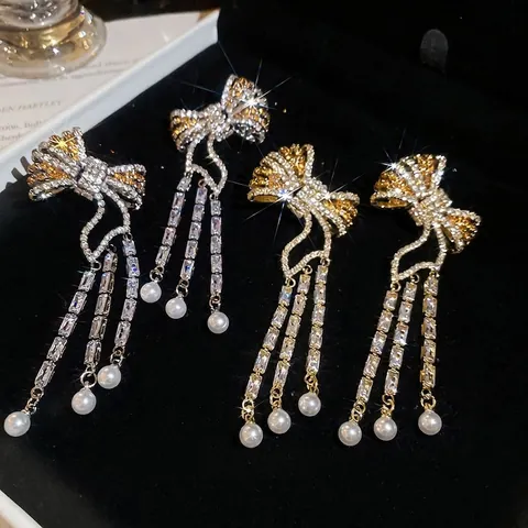 Eleganti Orecchini A Fiocco Con Lunghe Nappe Di Zirconi Künstliche Perle Sintetiche E Perni In Argento Stile Palazzo Vintage