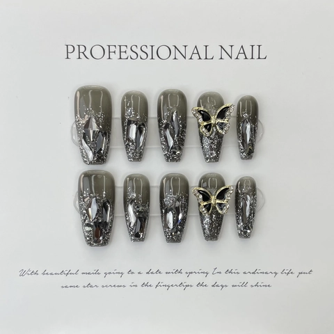 Faux Ongles À Presser Faits À La Main Résine Alliage Papillon Strass Style Punk Cool Réutilisables Pour Femmes