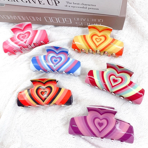 Heart Pattern Hair Claw Clip Acrylic Large Shark Hairpin Nonslip Styling Accessory For Women Girls Sweet Y2K Style