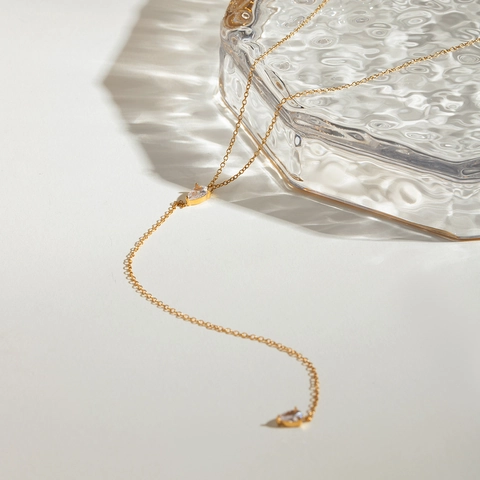 Collar En Y Para Mujer Acero Inoxidable Chapado En Oro 18K Colgante Circonita Gota Agua Cadena Larga Minimalista Joyería Elegante