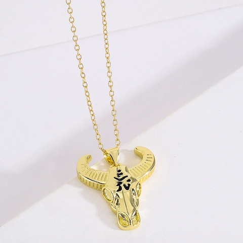 Collier Pendentif Tête De Taureau Cuivre Plaqué Or 18K Avec Zircon Animal Rétro Hip Hop Chaîne De Clavicule Pour Femme