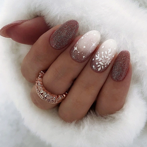 Faux Ongles De Noël Dégradé Rouge Flocon De Neige Paillettes Ovales Longs Ongles Pour Femmes Style Festif