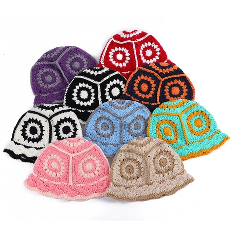 Chapeau Bob pour Femme Rétro Crochet à la Main Tricoté Ajouré Fleur Patchwork Doux Chaud Hiver Pêcheur