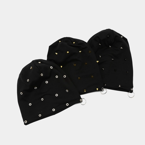 Berretto In Maglia Punk Con Anelli Di Metallo Borchie Cotone Streetwear Hip Hop Per Uomo Donna