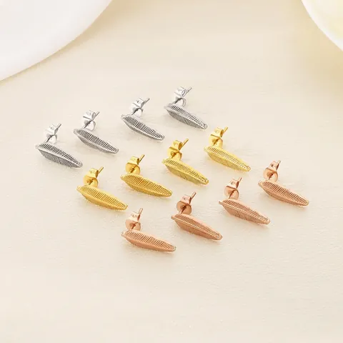 Veer Oorknopjes Roestvrij Staal Bladpatroon Mode Sieraden Vrouwen Meerkleurig Boho Stijl Elegant Delicaat Klein