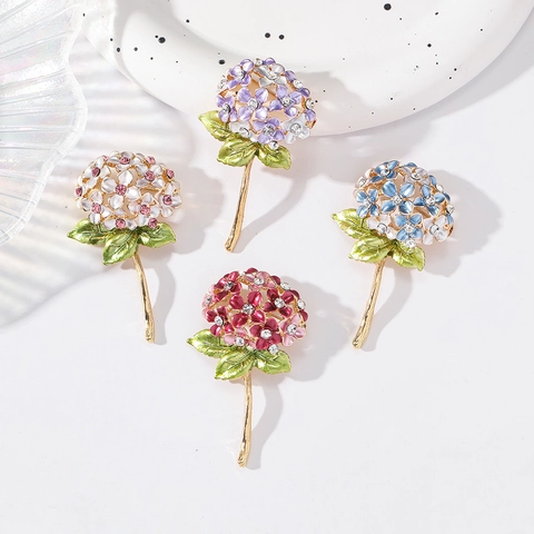 Hydrangea Flower Brooch Alloy Enamel Rhinestone Pin Elegant Pastoral Style Jewelry Decoration Gift For Women Accessories