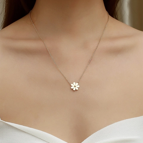 Edelstahl Gold Gänseblümchen Halskette Für Damen Mode Minimalistisch Sonnenblume Anhänger Elegante Blume Schmuck