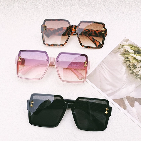 Square Oversized Sunglasses Fashion Resin Frame PC Lens UV400 Protection Star Decor Trendy Eyewear Men Women