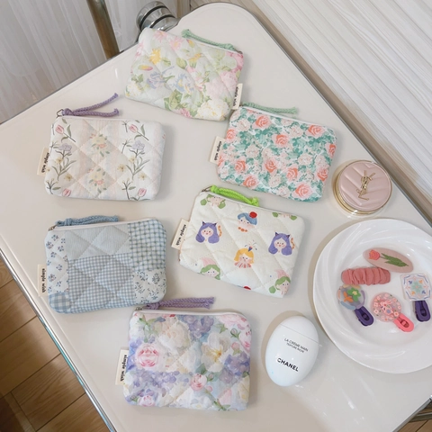 Quilted Cotton Floral Coin Purse Mini Storage Pouch Women Zipper Closure French Style Pastoral Pattern Makeup Bag