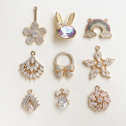 Pendentifs En Cuivre Micro Pavé Zircone Pour Création De Bijoux DIY Fleur Lapin Arc En Ciel Flocon De Neige Pour Colliers