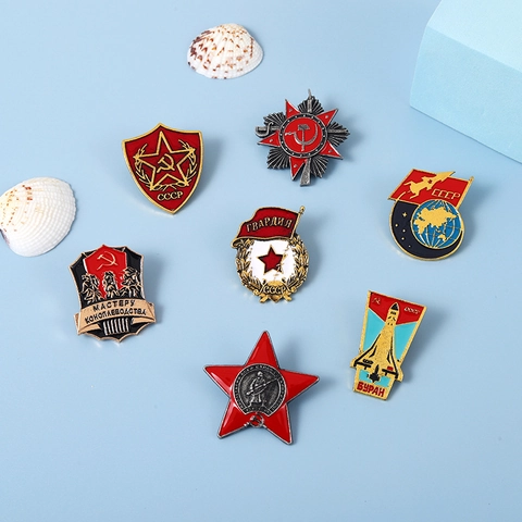 Sovjet-Unie CCCP Thema Legering Gelakte Broche Retro Militaire Stijl Ster Medaillon Emaille Badge Voor Heren Dames