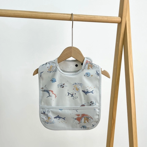 Baby Waterproof Bibs PU Material Large Food Catcher Pocket Adjustable Snaps Cartoon Printed For Toddlers Infants Feeding