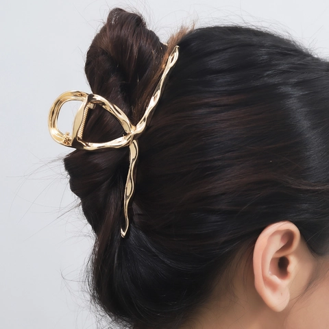 Pinza para el Cabello de Metal Grande Oro Plata Líquida Elegante Pinza de Tiburón Minimalista Accesorios para el Cabello para Mujer Estilo Diario