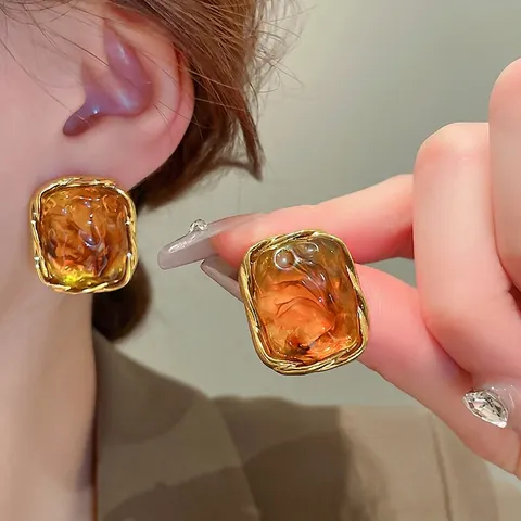 French Vintage Amber Resin Stud Earrings With 925 Sterling Silver Earring Post Irregular Geometric Gold Tone Alloy Jewelry Women